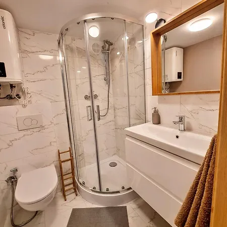 Apartament Mielczarskiego B Przy Manufakturze Łódź