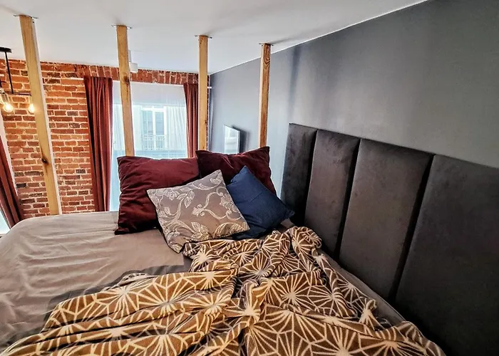 Mielczarskiego B Przy Manufakturze *