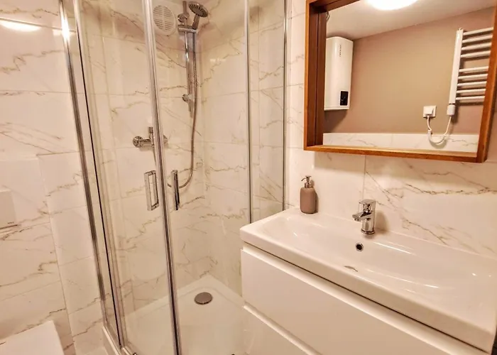 Mielczarskiego B Przy Manufakturze *